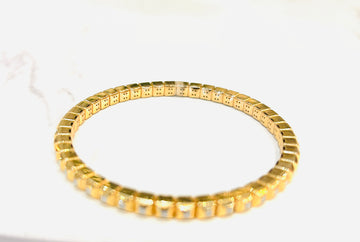 18k Gold Flexible Bracelet With White Enamel