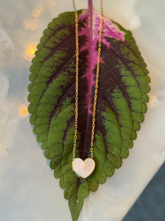 Heart pendant with chain