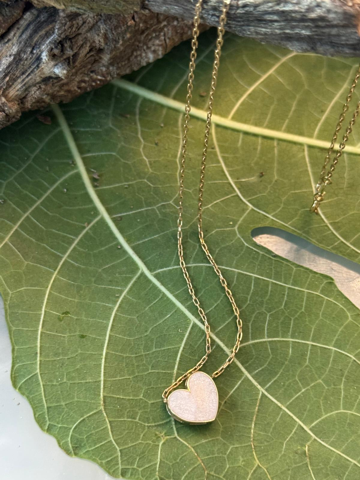 Heart pendant with chain