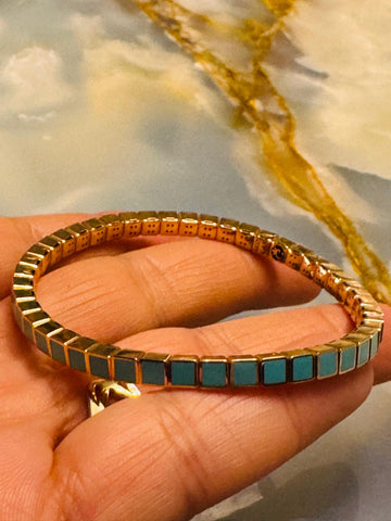 Flexible enamel bracelet