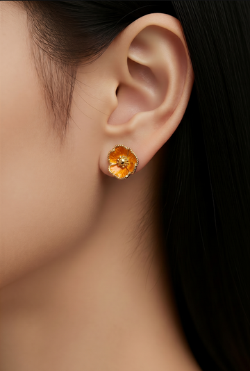 18k Gold Flower