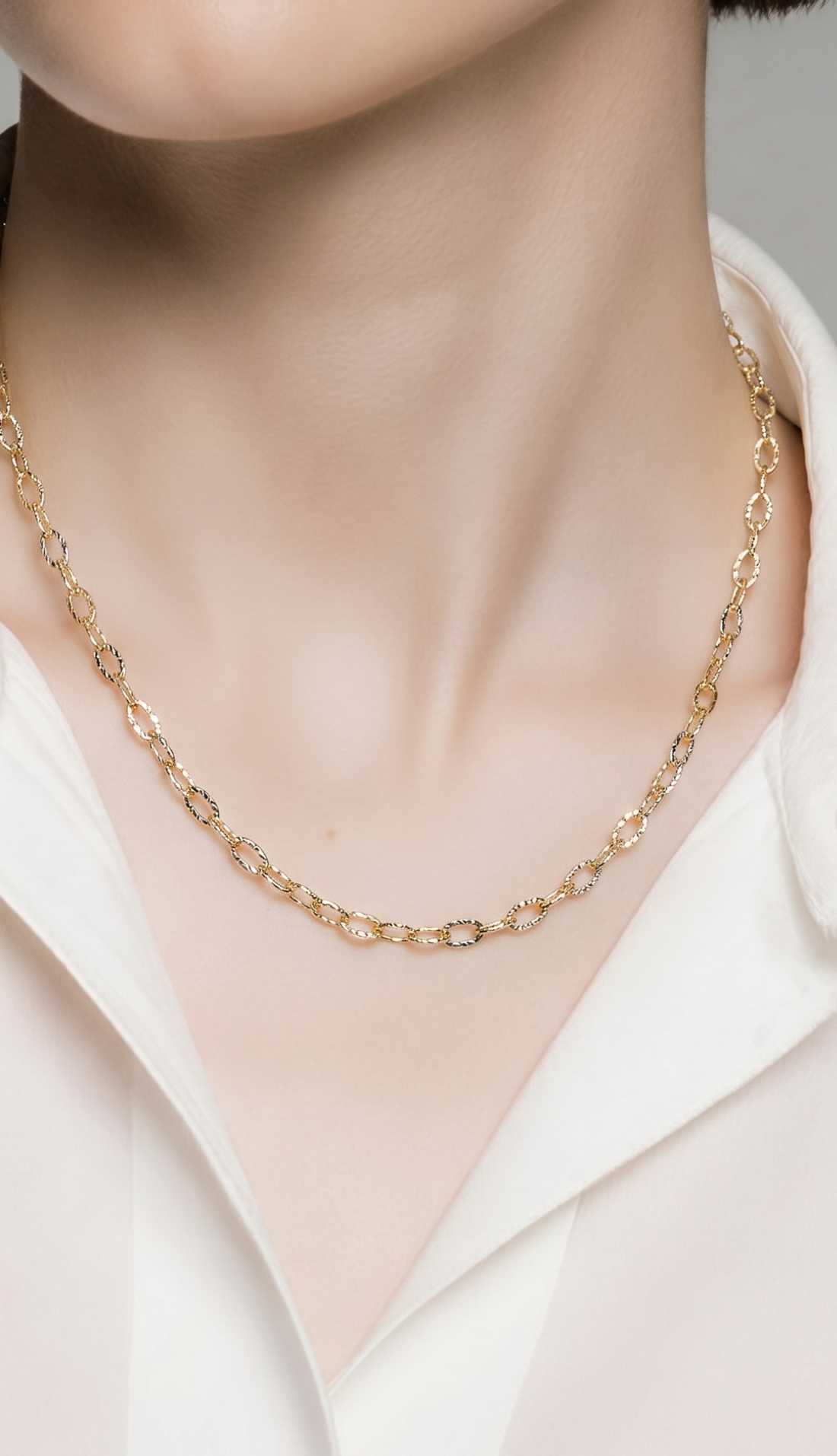 18k Gold Minimal Chain