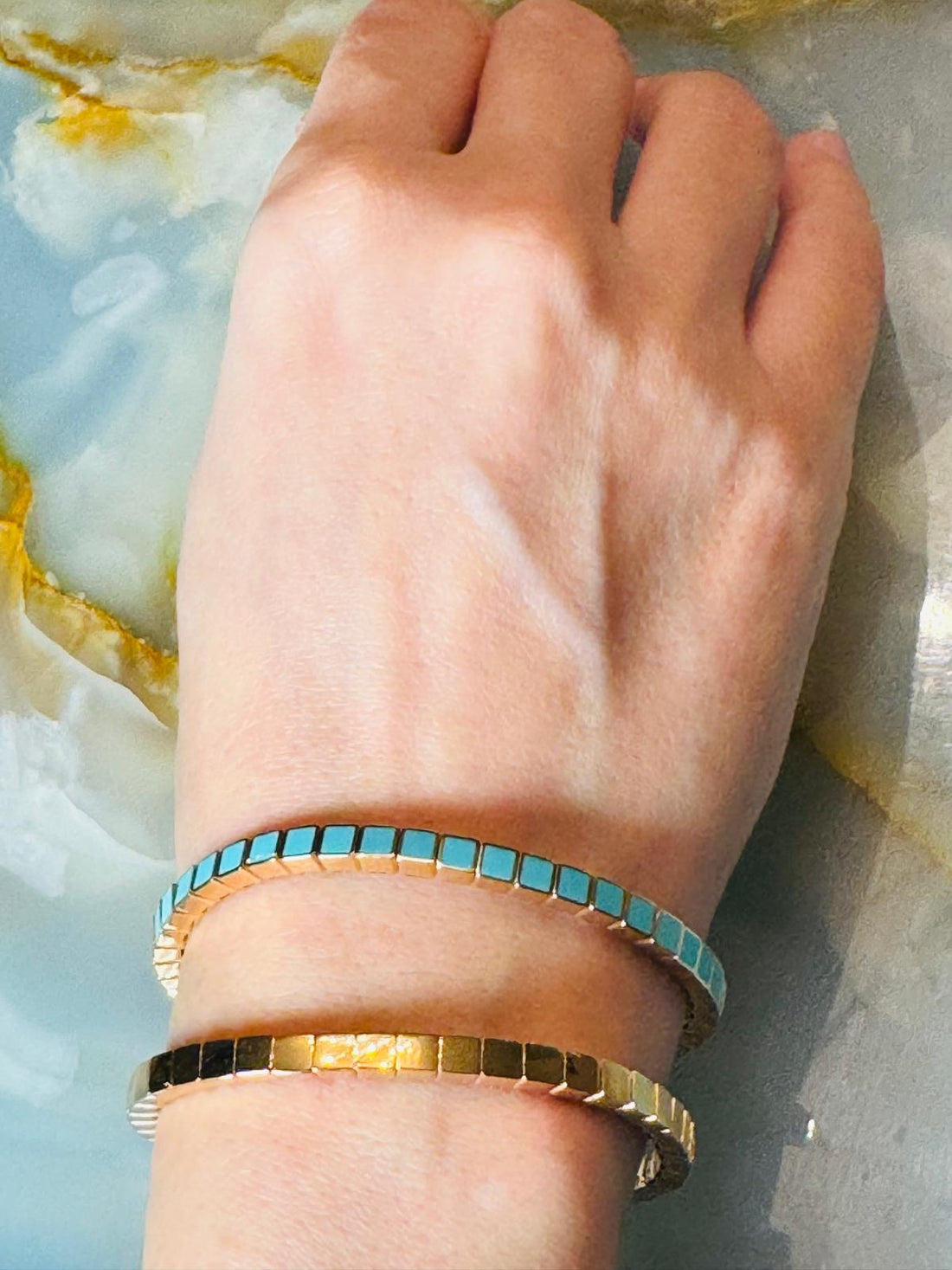 18k Solid Gold Flexible Bracelet In Colour Gold