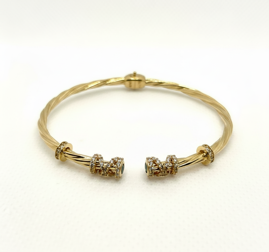 18k Yellow Gold Twisted Bangle With Zirconia - 7g (Approx)