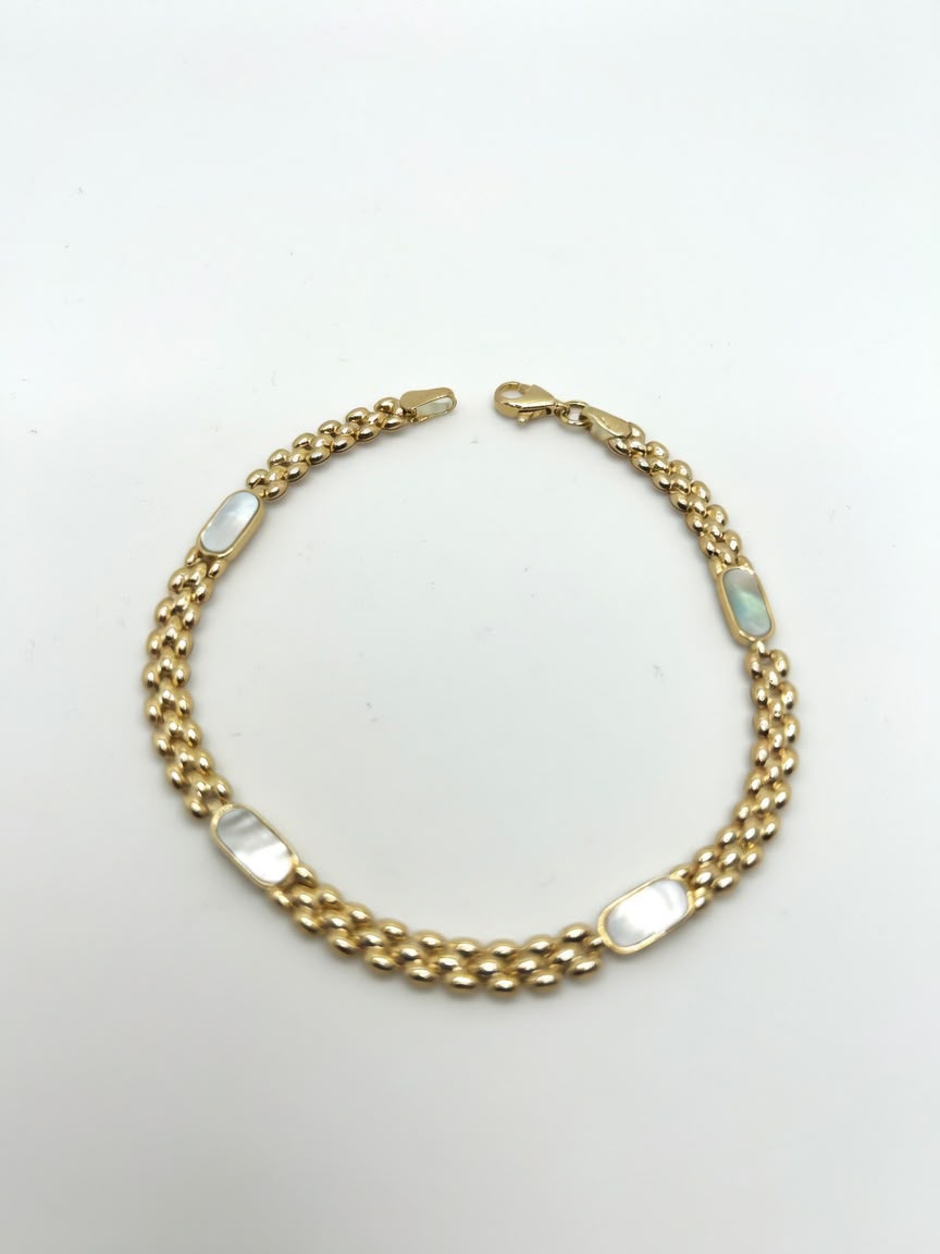 9k Gold Panther Chain Bracelet With Mother of Pearl - 4.70g (Approx)