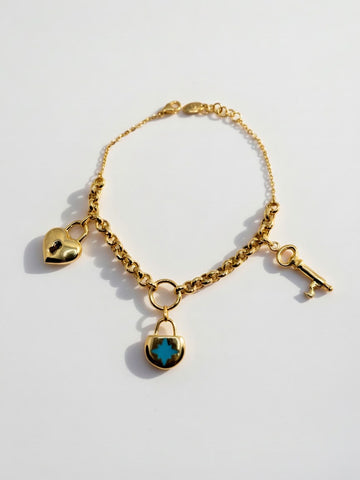 18k Gold Charm Bracelet With Heart, Lock & Key Charms - 8g (Approx)