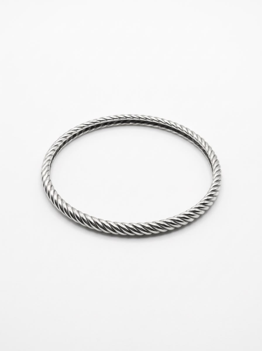 18k White Gold Twisted Rope Bangle - 8g (Approx)