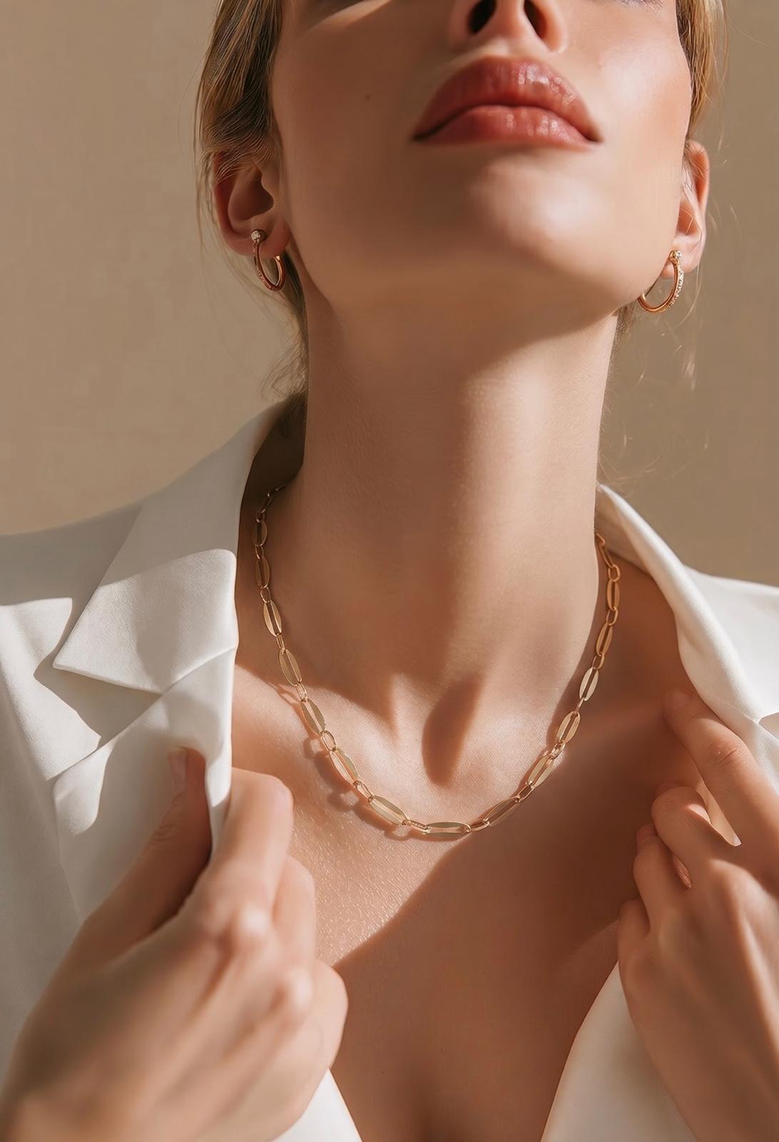 18k SOLID Gold Paper Clip Chain 4g (Approx)